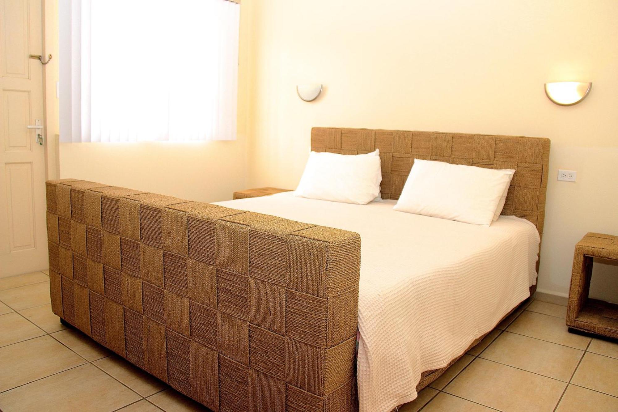 Camacuri Apartments โอรันเยสตัด ห้อง รูปภาพ